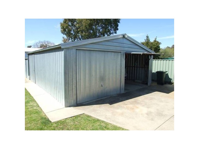 1 Lamont Street, Wangaratta VIC 3677