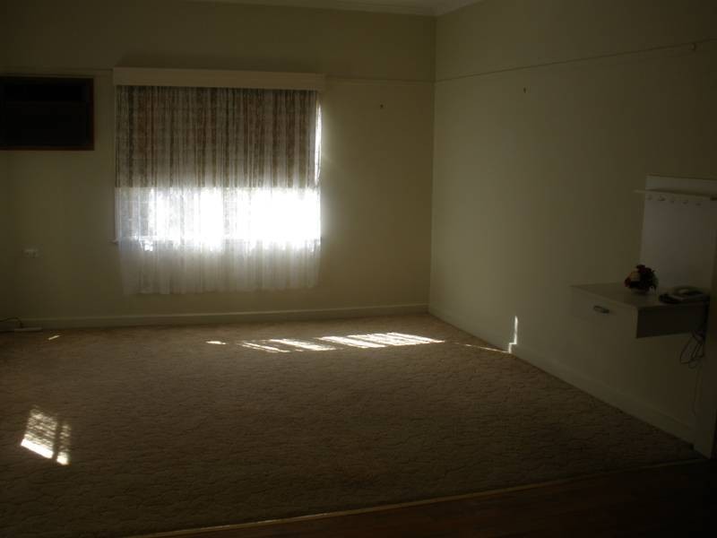 10 Vincent Road, Wangaratta VIC 3677