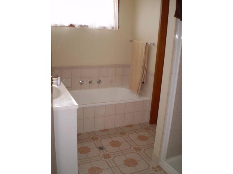 1/70 Cribbes Road, Wangaratta VIC 3677