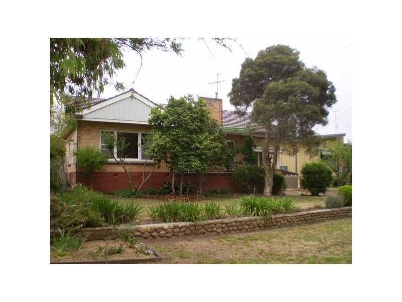 10 Melba Street, Wangaratta VIC 3677