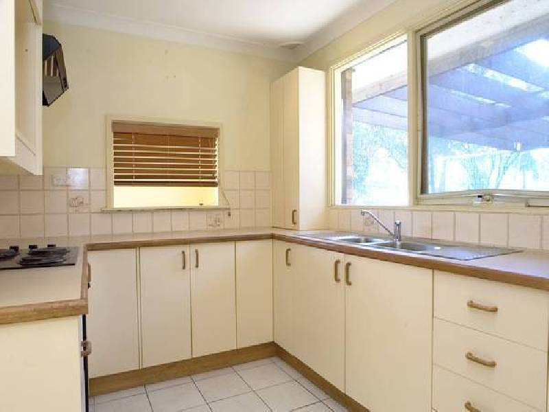 31 JAMES COOK DRIVE, Kings Langley NSW 2147