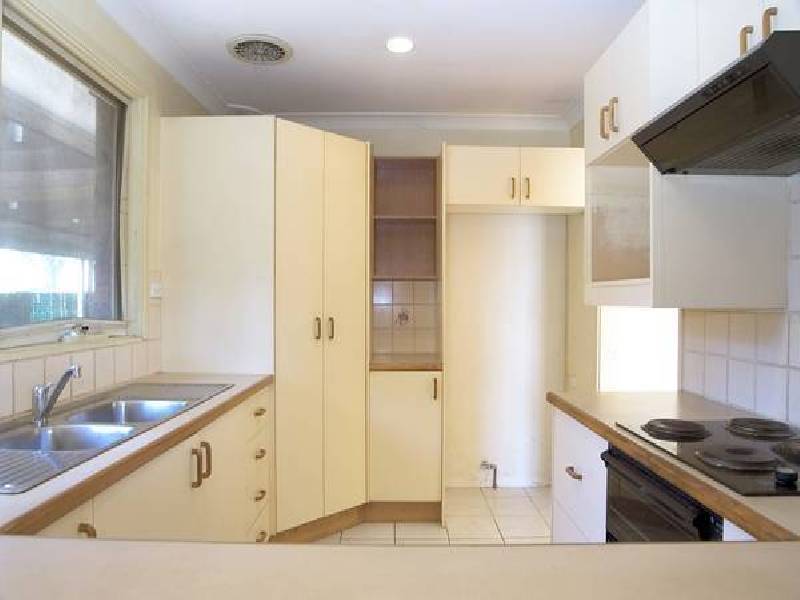 31 JAMES COOK DRIVE, Kings Langley NSW 2147