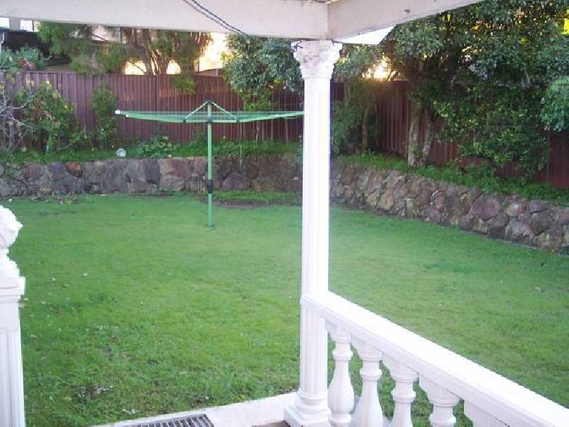 24 Molyneaux Avenue, Kings Langley NSW 2147