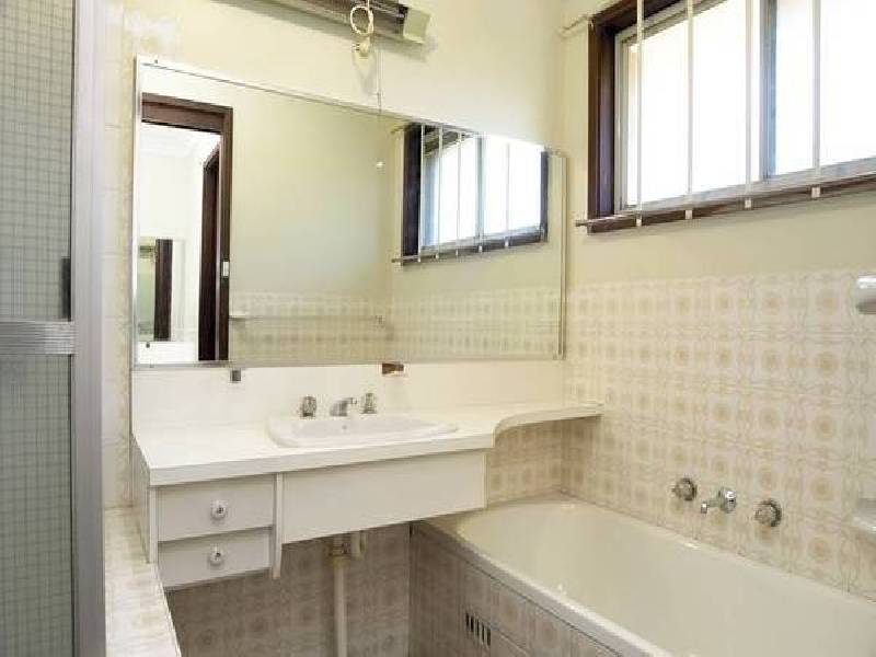 Whitby Road, Kings Langley NSW 2147