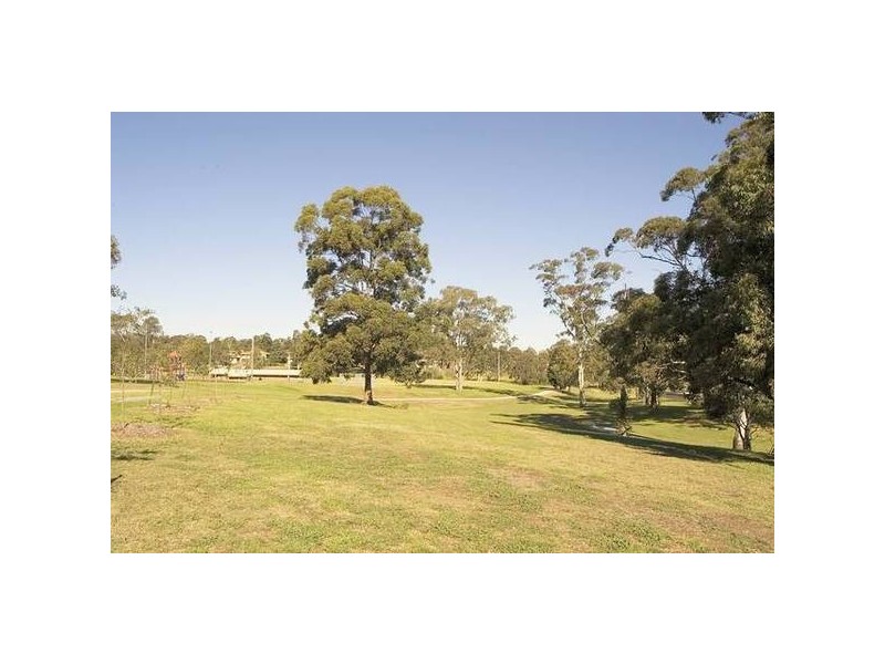 Whitby Road, Kings Langley NSW 2147