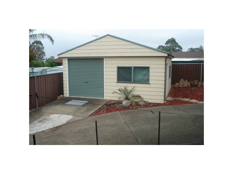 89 Isaac Smith Parade, Kings Langley NSW 2147