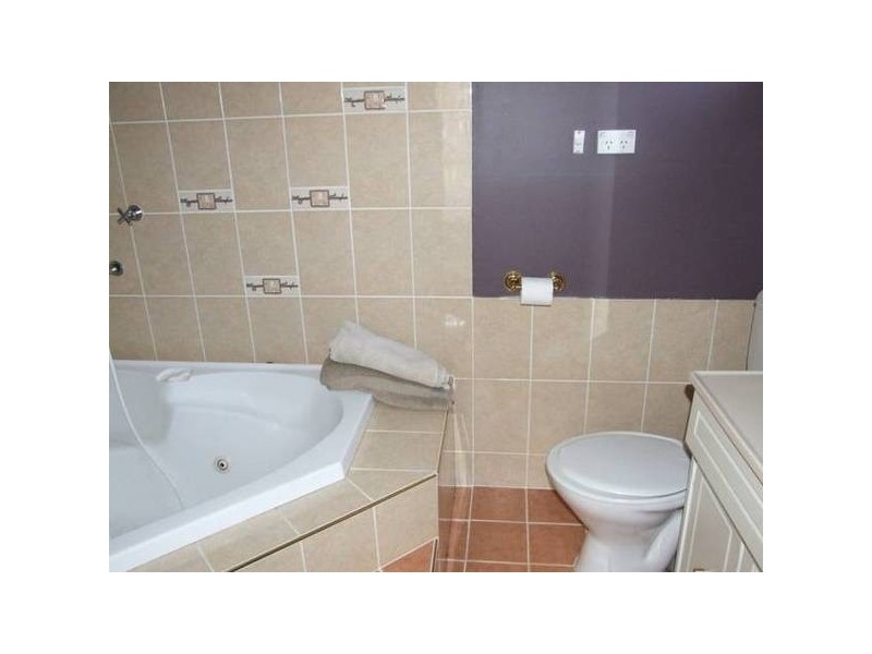 Warrimoo Drive, Quakers Hill NSW 2763