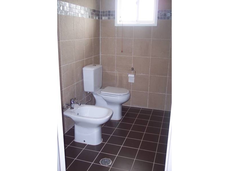 37 Penn Cres, Quakers Hill NSW 2763