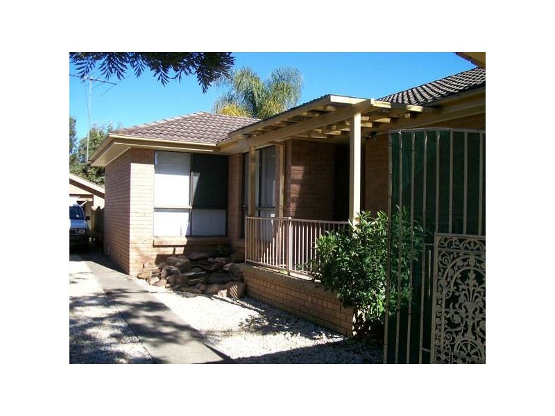 97 Tallagandra Drive, Quakers Hill NSW 2763