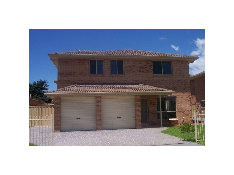 1/30 Lalor Rd, Quakers Hill NSW 2763