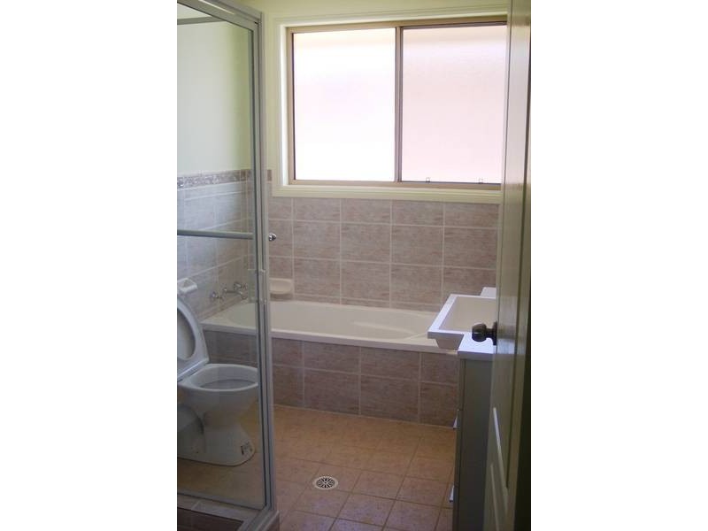 1/30 Lalor Rd, Quakers Hill NSW 2763