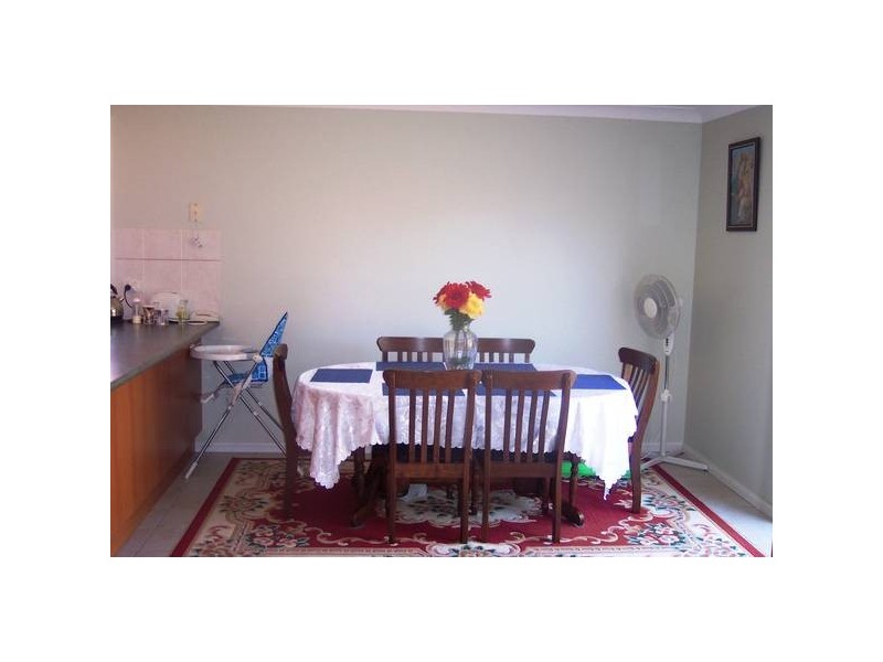 2/10 Lovegrove Drive, Quakers Hill NSW 2763