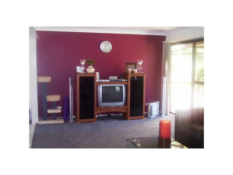 48 Warrimoo Drive, Quakers Hill NSW 2763