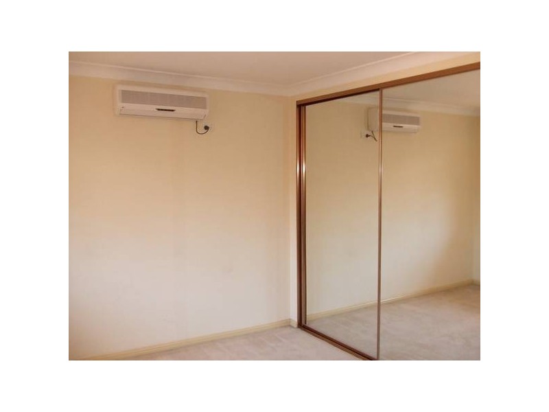 1./30 Hillcrest Road, Quakers Hill NSW 2763