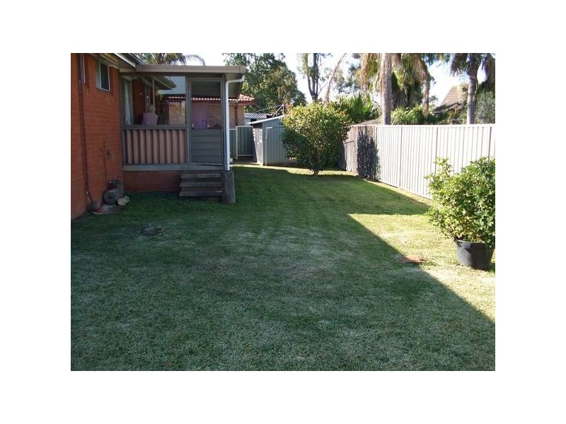 5 Caira Place, Quakers Hill NSW 2763