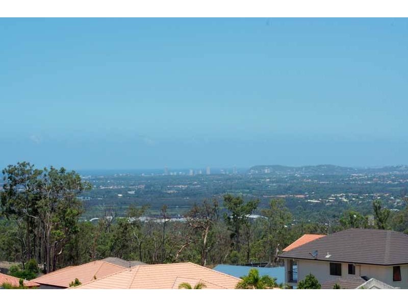 Highland Park QLD 4211