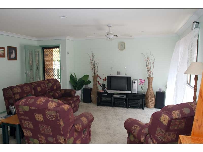 Highland Park QLD 4211