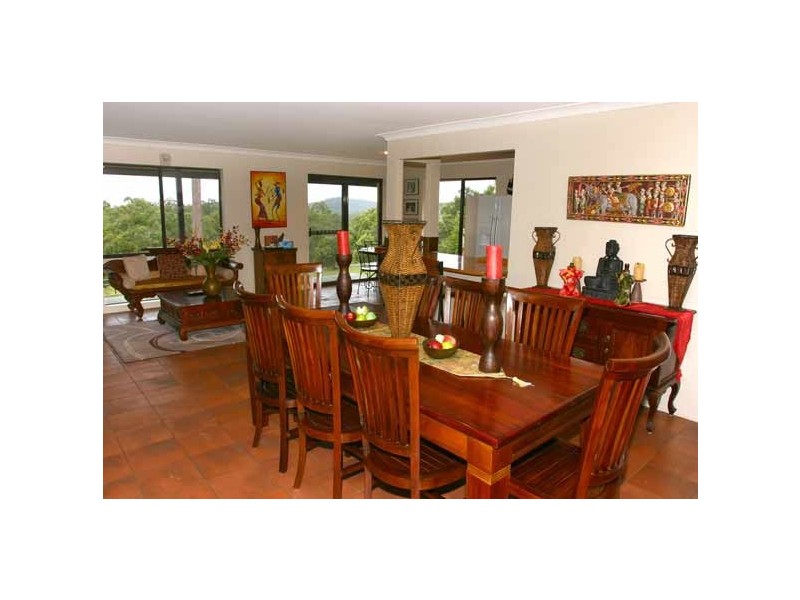 35 Arunta Drive, Mount Nathan QLD 4211