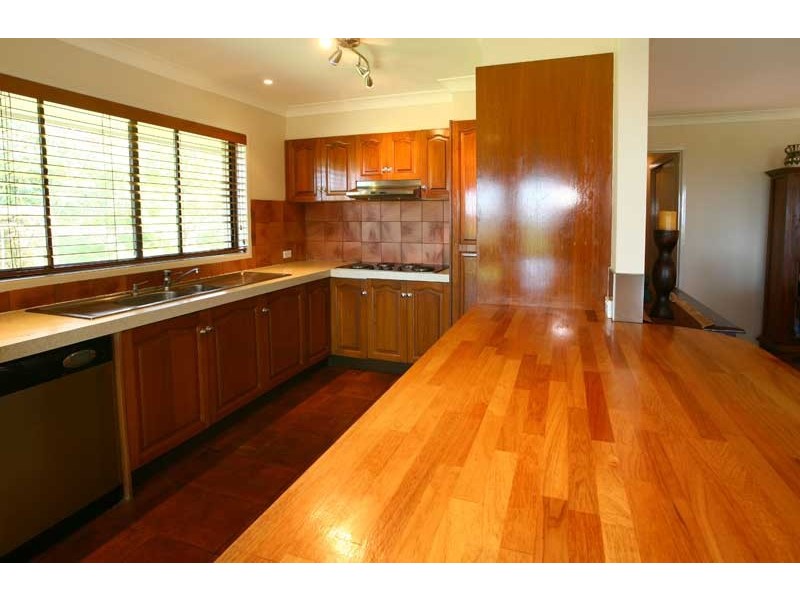 35 Arunta Drive, Mount Nathan QLD 4211