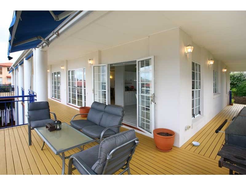 1 Galleria Court, Highland Park QLD 4211