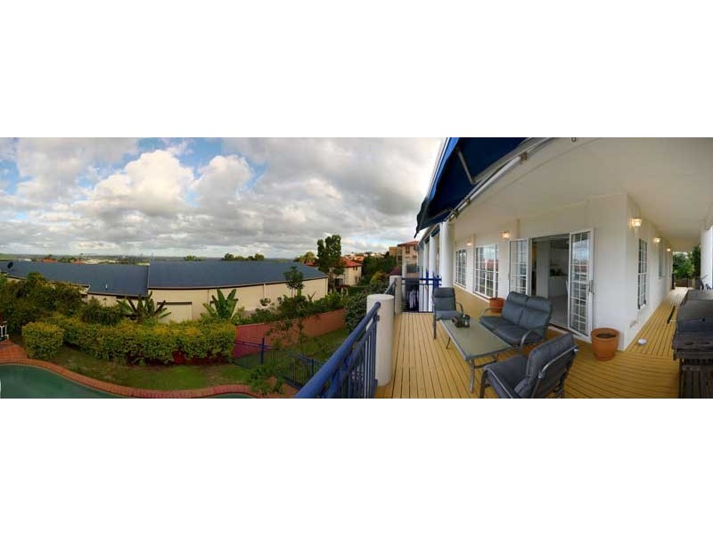 1 Galleria Court, Highland Park QLD 4211