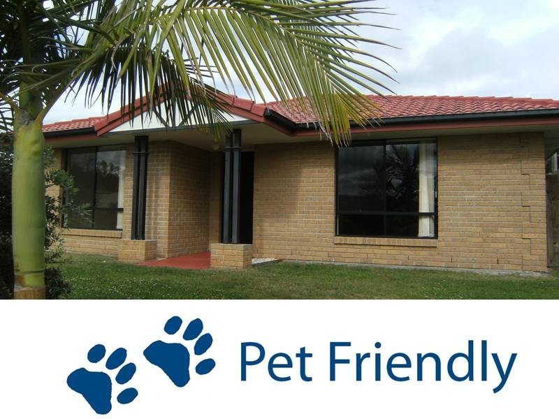 27 Buffalo Crescent, Pacific Pines QLD 4211