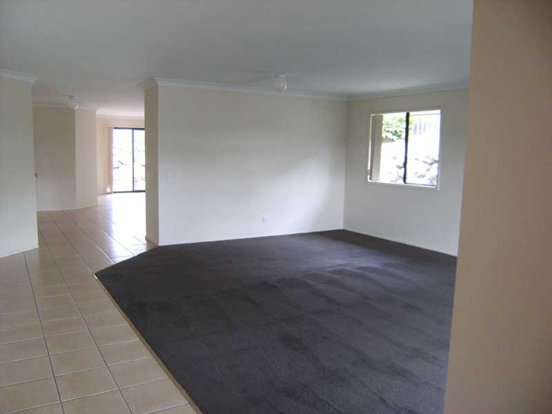 27 Buffalo Crescent, Pacific Pines QLD 4211