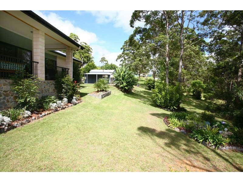 9 Hellfire Pass, Lower Beechmont QLD 4211