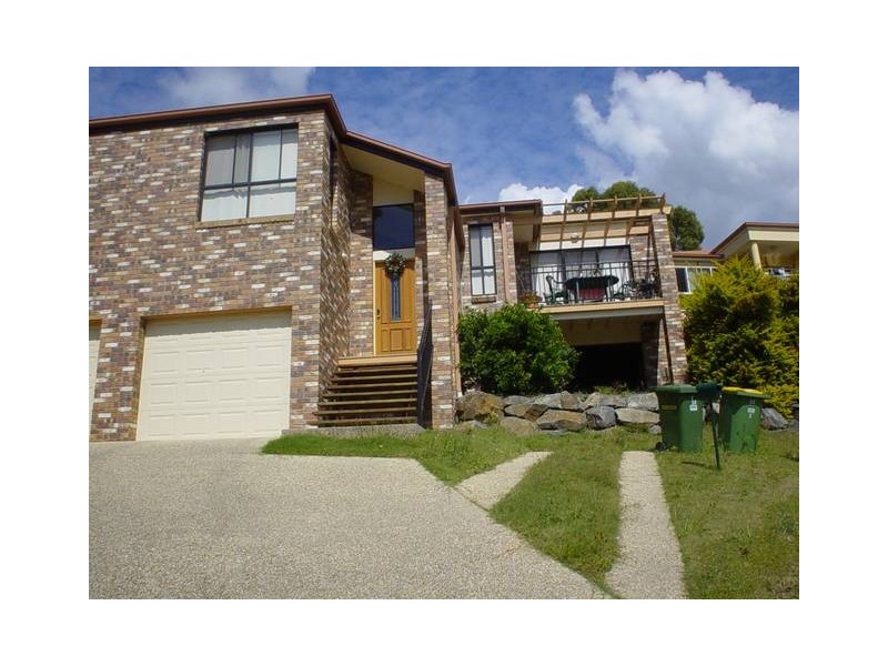 2/56 Paddington Drive, Carrara QLD 4211