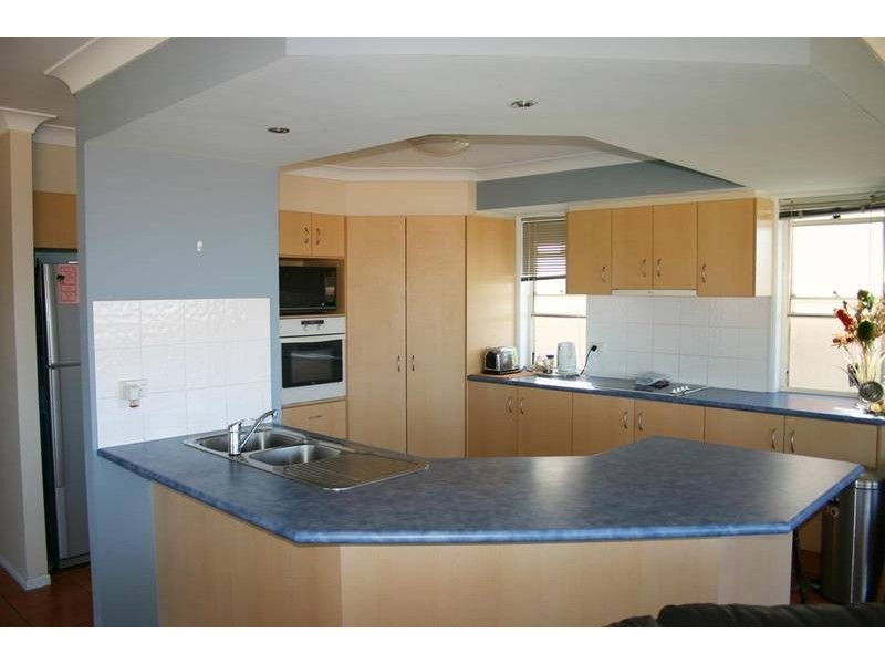 Highland Park QLD 4211