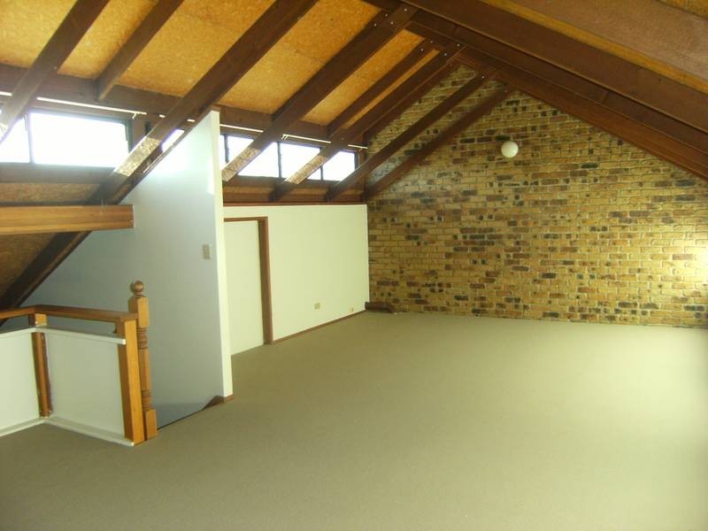 2/30 Warrener Street, Nerang QLD 4211