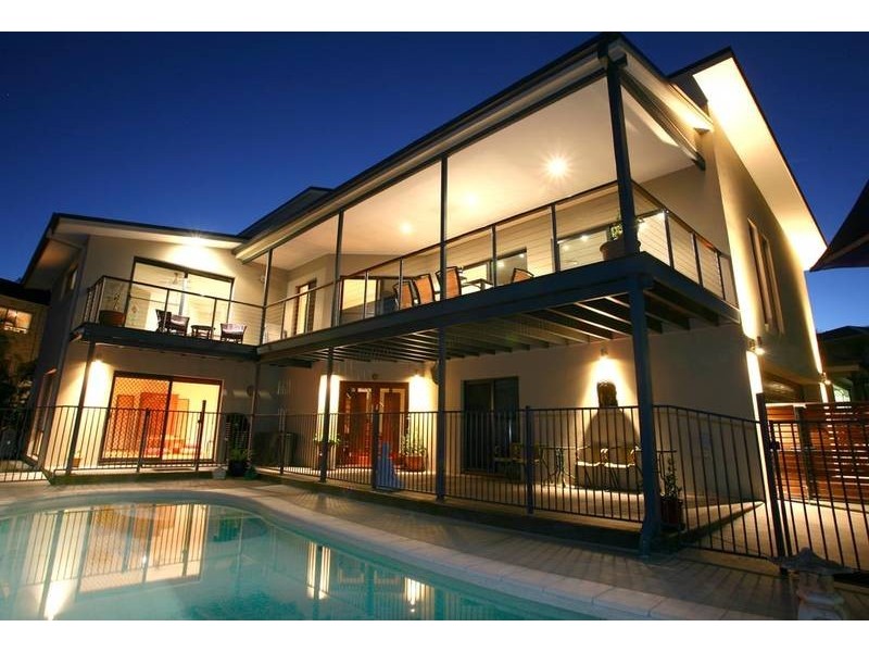 Highland Park QLD 4211
