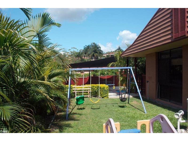Highland Park QLD 4211