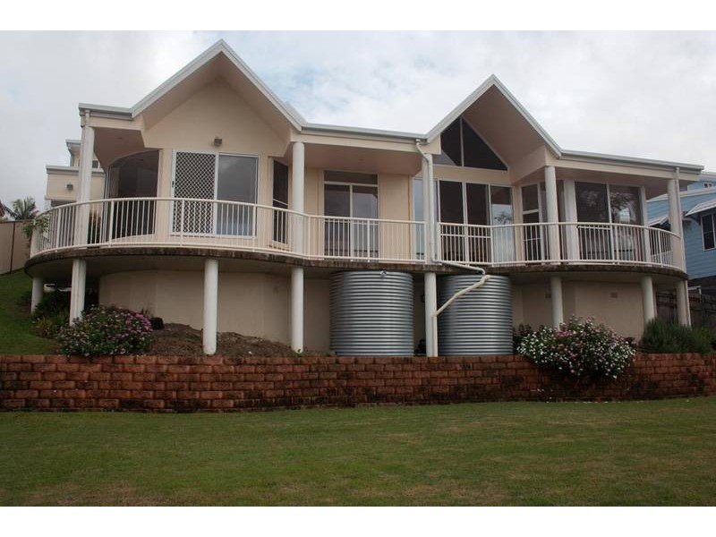 12 Renfrew Drive, Highland Park QLD 4211