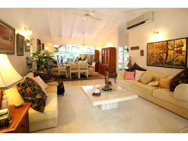 16 Marrantin Court, Carrara QLD 4211