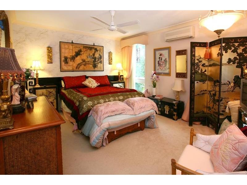 16 Marrantin Court, Carrara QLD 4211