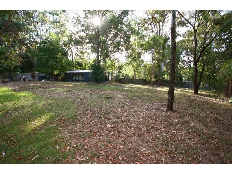 18 Marrantin Court, Carrara QLD 4211