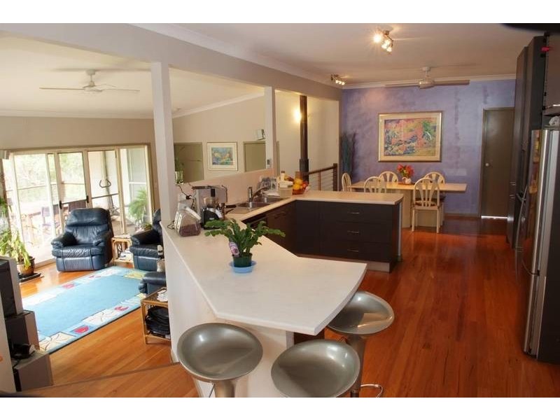 194 Freemans Road, Lower Beechmont QLD 4211