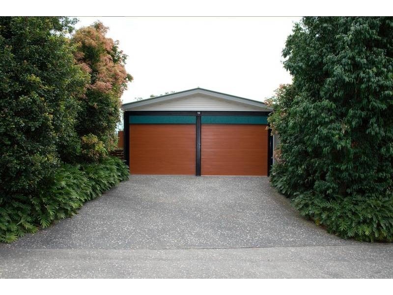 10/2 Ridgeline Way, Highland Park QLD 4211