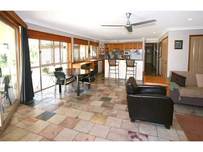 35 Columbine Way, Gaven QLD 4211