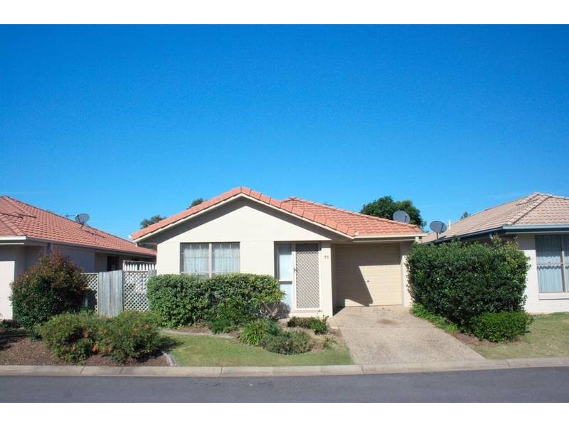 73/2 Anaheim Drive, Helensvale QLD 4212