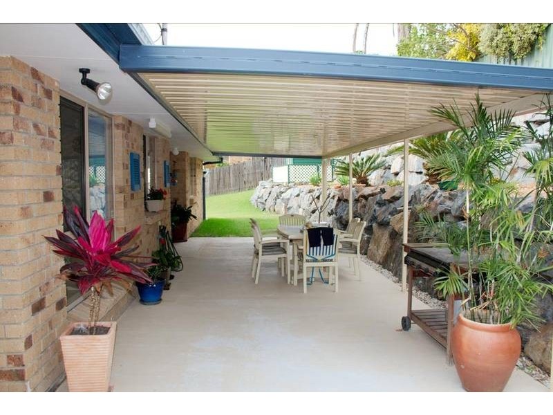 8 Quigan Terrace, Highland Park QLD 4211