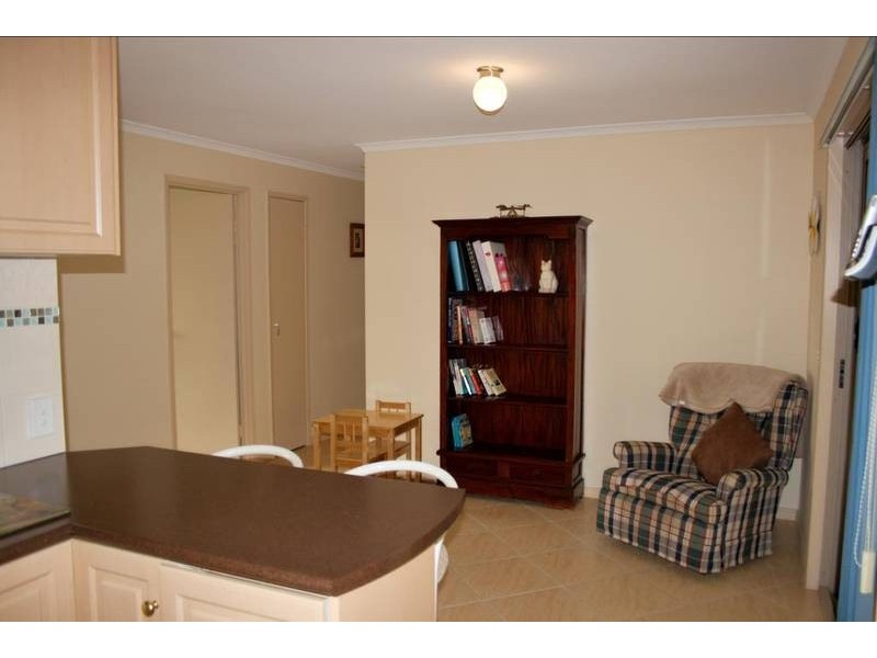 8 Quigan Terrace, Highland Park QLD 4211