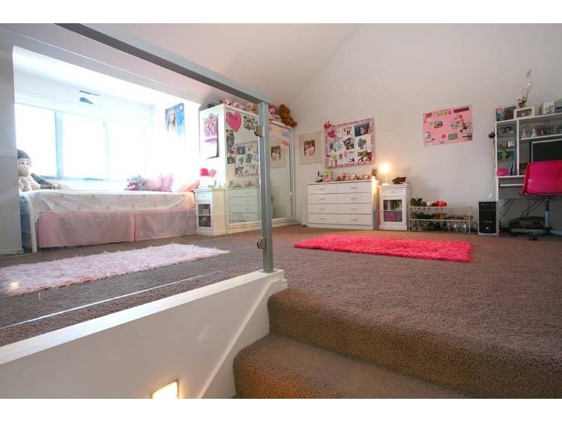 3011 The Boulevard, Carrara QLD 4211