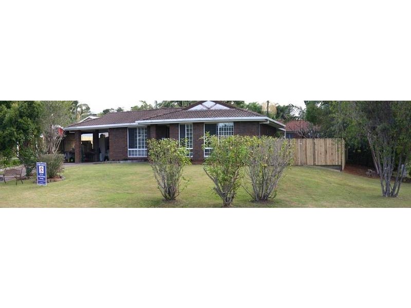 15 Burgundy Court, Highland Park QLD 4211