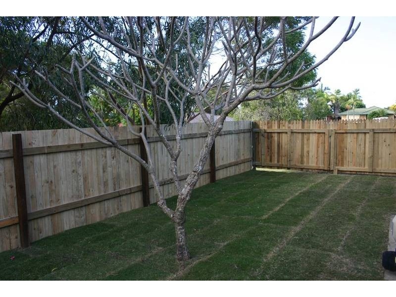 15 Burgundy Court, Highland Park QLD 4211