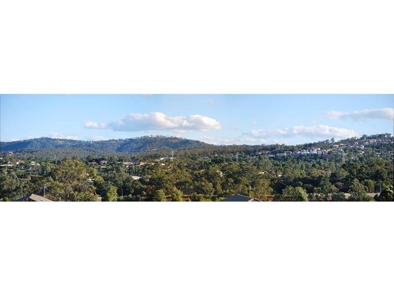4 Tralee Court, Carrara QLD 4211