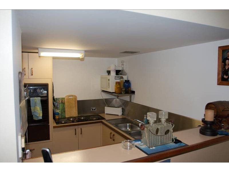 10/11 Balfour Crescent, Highland Park QLD 4211