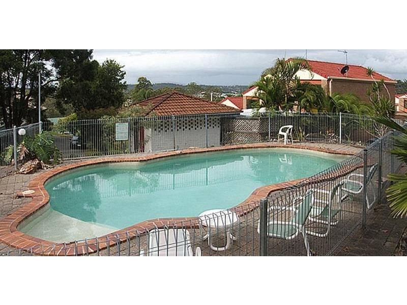 10/11 Balfour Crescent, Highland Park QLD 4211