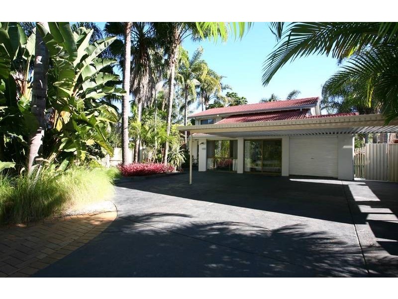 13 Bartlett Avenue, Nerang QLD 4211